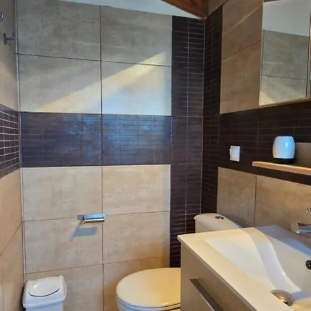 펜션 Rozalenia Mare 오르모스 파나기아스