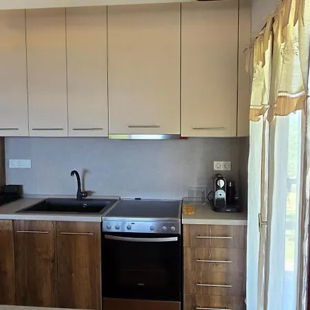 Rozalenia Mare * Órmosz Panajász